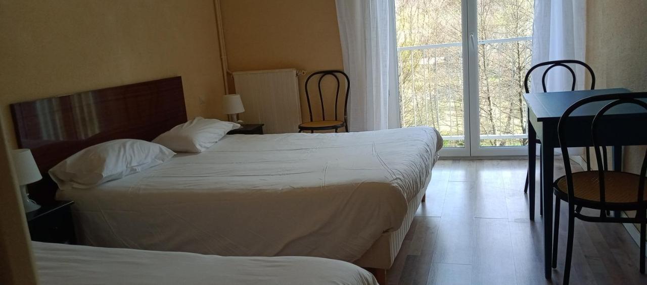 Hotel Les Rocks Brusque Esterno foto